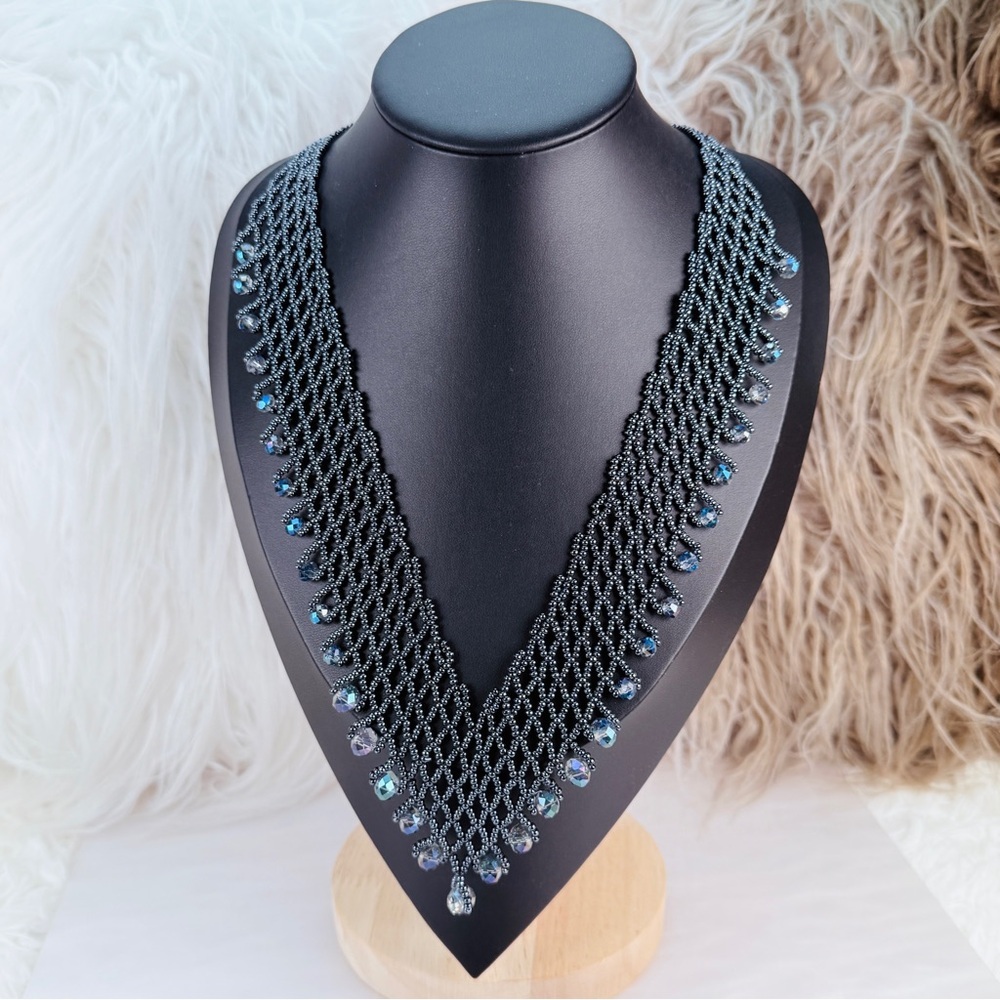 Beautiful beaded, long, blueish gray, reflective statement, necklace - Picture 4 of 9